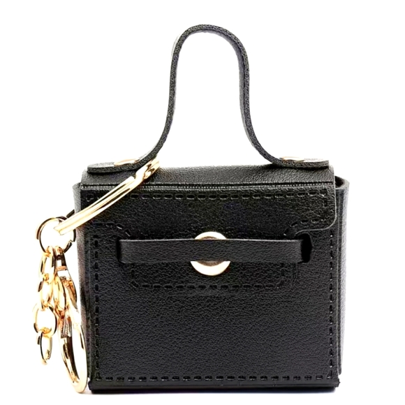 LIFE IS SHORT...BUY THE BAG! 👜 - Picture 6 of 10